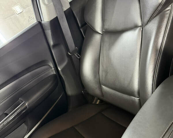 Білий Акура ТЛХ, об'ємом двигуна 2.36 л та пробігом 61 тис. км за 18500 $, фото 18 на Automoto.ua