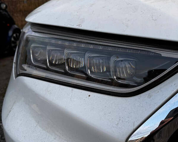 Акура ТЛХ 2019 в Киеве на Automoto.ua Белый Акура ТЛХ, объемом двигателя 2.36 л и пробегом 75 тыс. км за 6999 $, фото 7 на Automoto.ua