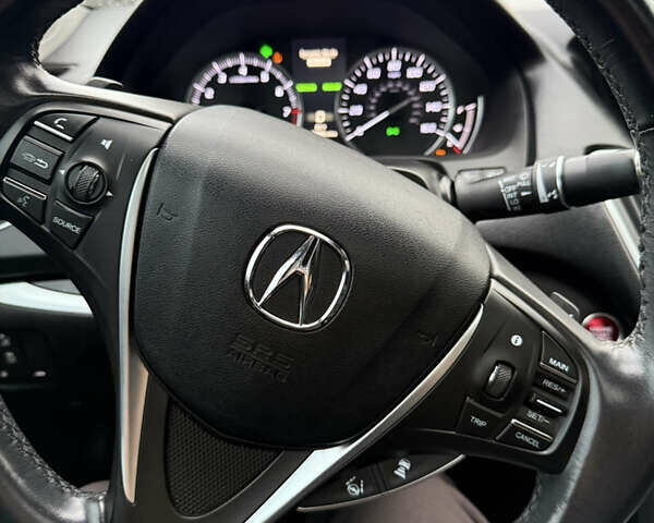 Білий Акура ТЛХ, об'ємом двигуна 2.36 л та пробігом 61 тис. км за 18500 $, фото 8 на Automoto.ua