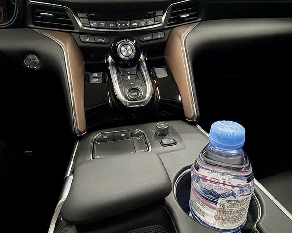 Акура ТЛХ 2020 в Киеве на Automoto.ua Белый Акура ТЛХ, объемом двигателя 2 л и пробегом 11 тыс. км за 25300 $, фото 8 на Automoto.ua