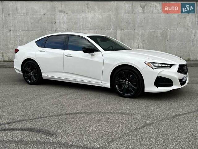 Белый Акура ТЛХ, объемом двигателя 2 л и пробегом 63 тыс. км за 27500 $, фото 2 на Automoto.ua