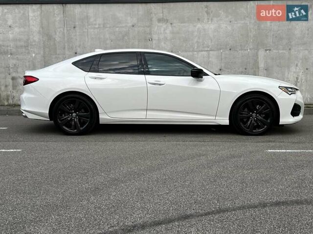 Белый Акура ТЛХ, объемом двигателя 2 л и пробегом 63 тыс. км за 27500 $, фото 5 на Automoto.ua