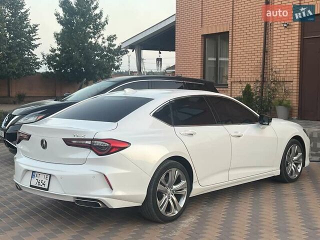 Белый Акура ТЛХ, объемом двигателя 2 л и пробегом 45 тыс. км за 26700 $, фото 2 на Automoto.ua