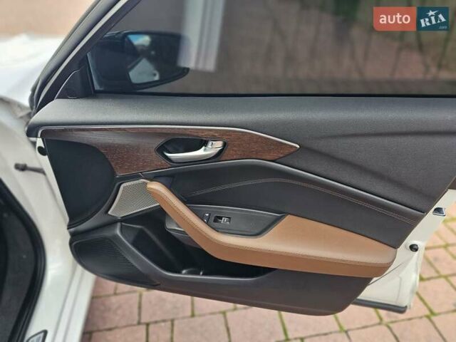 Білий Акура ТЛХ, об'ємом двигуна 2 л та пробігом 55 тис. км за 25499 $, фото 39 на Automoto.ua