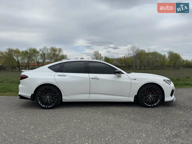 Белый Акура ТЛХ, объемом двигателя 3 л и пробегом 85 тыс. км за 55000 $, фото 2 на Automoto.ua