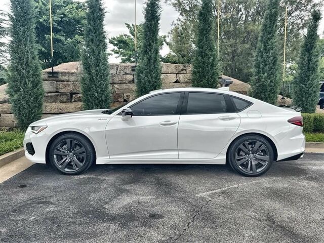 Белый Акура ТЛХ, объемом двигателя 2 л и пробегом 38 тыс. км за 19000 $, фото 3 на Automoto.ua