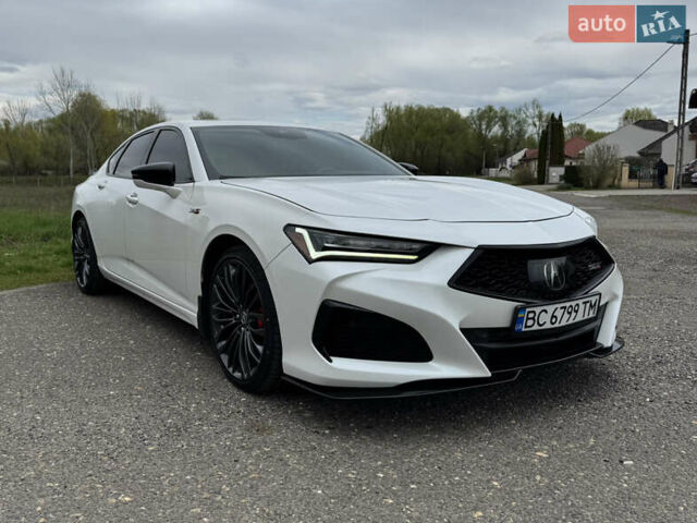 Белый Акура ТЛХ, объемом двигателя 3 л и пробегом 85 тыс. км за 55000 $, фото 1 на Automoto.ua