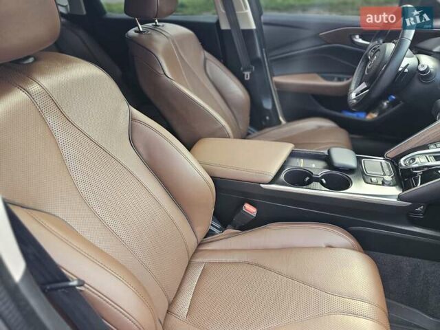 Белый Акура ТЛХ, объемом двигателя 0 л и пробегом 55 тыс. км за 25900 $, фото 38 на Automoto.ua