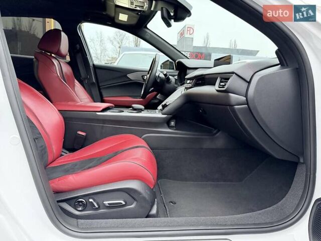 Білий Акура ТЛХ, об'ємом двигуна 2 л та пробігом 78 тис. км за 31000 $, фото 10 на Automoto.ua
