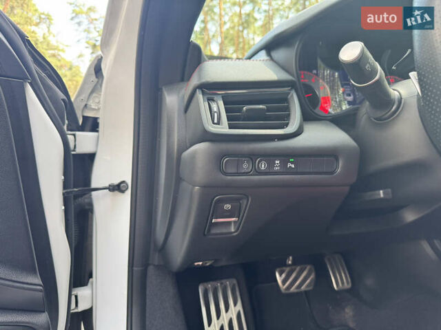 Білий Акура ТЛХ, об'ємом двигуна 2 л та пробігом 65 тис. км за 31000 $, фото 14 на Automoto.ua
