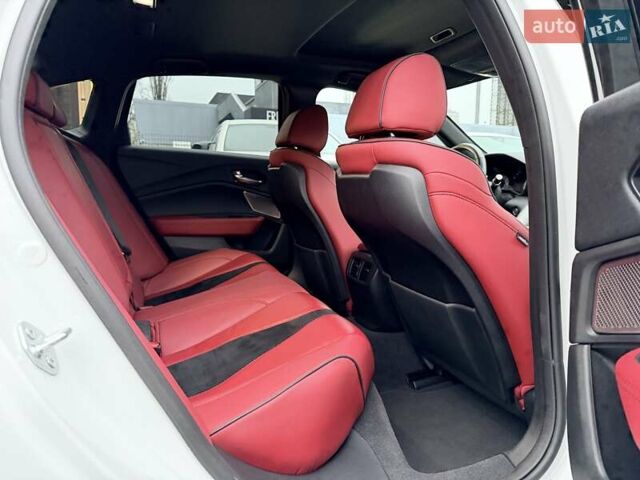 Білий Акура ТЛХ, об'ємом двигуна 2 л та пробігом 78 тис. км за 31000 $, фото 8 на Automoto.ua