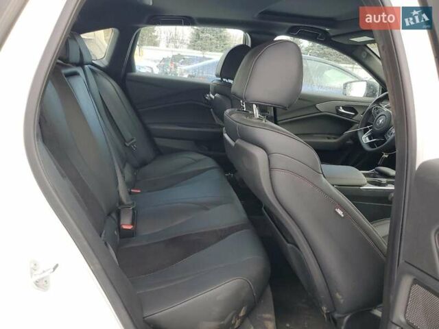 Белый Акура ТЛХ, объемом двигателя 0 л и пробегом 31 тыс. км за 14100 $, фото 8 на Automoto.ua