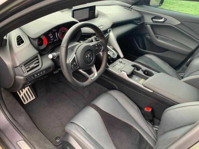 Белый Акура ТЛХ, объемом двигателя 3 л и пробегом 24 тыс. км за 13300 $, фото 4 на Automoto.ua