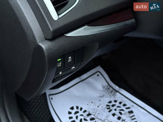 Чорний Акура ТЛХ, об'ємом двигуна 2.36 л та пробігом 165 тис. км за 11999 $, фото 45 на Automoto.ua