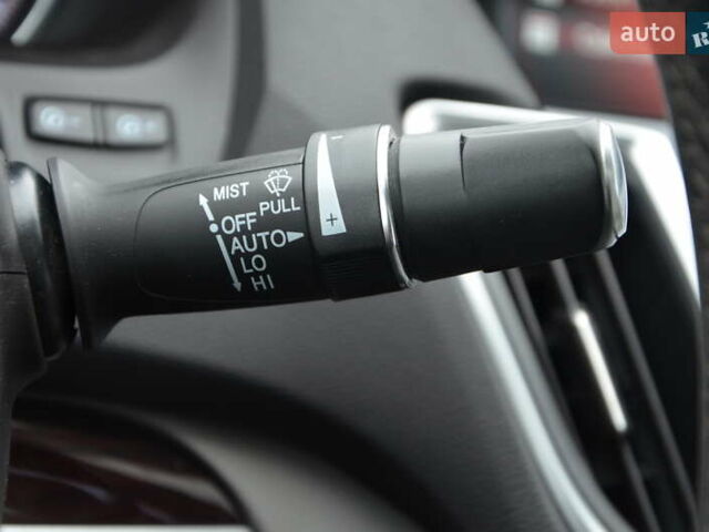 Черный Акура ТЛХ, объемом двигателя 3.5 л и пробегом 140 тыс. км за 14300 $, фото 64 на Automoto.ua