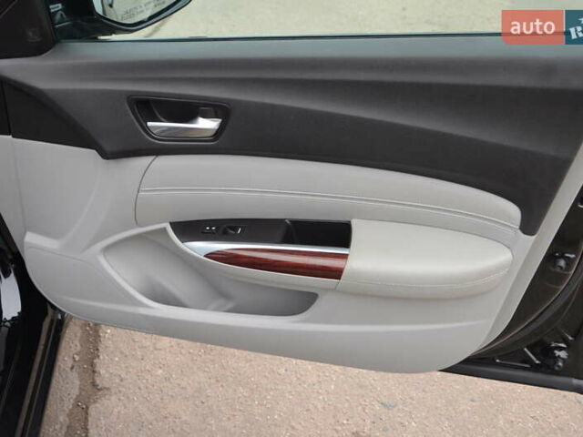 Черный Акура ТЛХ, объемом двигателя 3.5 л и пробегом 140 тыс. км за 14300 $, фото 45 на Automoto.ua