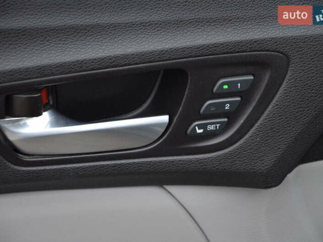 Черный Акура ТЛХ, объемом двигателя 3.5 л и пробегом 140 тыс. км за 14300 $, фото 36 на Automoto.ua