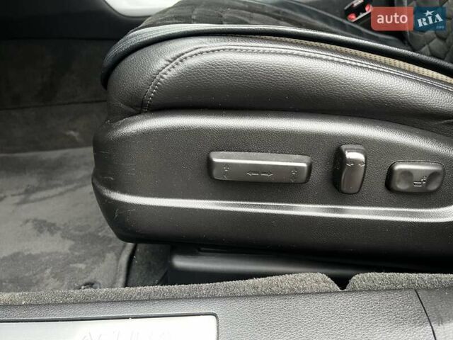 Чорний Акура ТЛХ, об'ємом двигуна 2.36 л та пробігом 164 тис. км за 14000 $, фото 12 на Automoto.ua