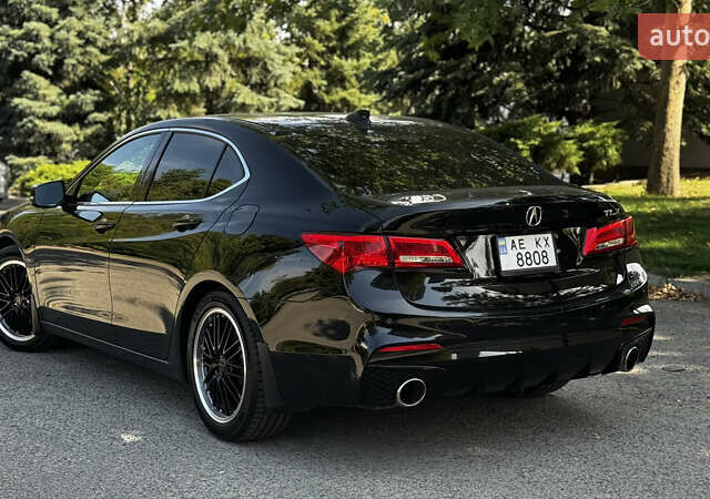 Черный Акура ТЛХ, объемом двигателя 2.36 л и пробегом 85 тыс. км за 15500 $, фото 3 на Automoto.ua