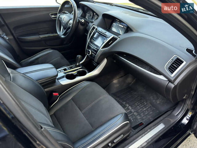 Черный Акура ТЛХ, объемом двигателя 2.36 л и пробегом 85 тыс. км за 15500 $, фото 32 на Automoto.ua