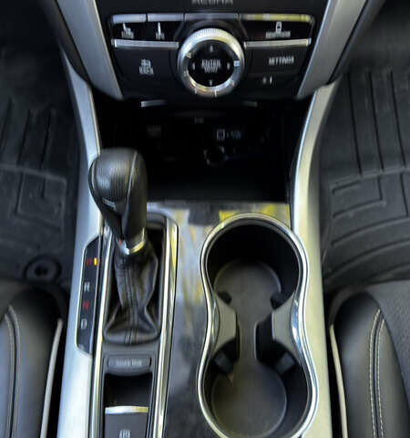 Черный Акура ТЛХ, объемом двигателя 2.36 л и пробегом 85 тыс. км за 15500 $, фото 27 на Automoto.ua