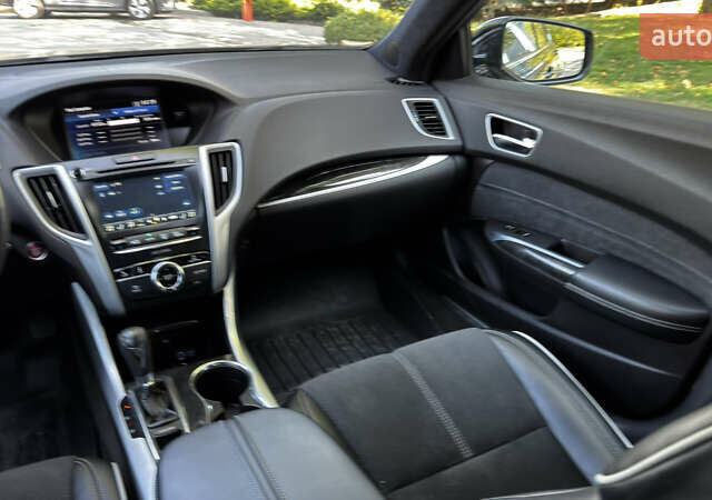 Черный Акура ТЛХ, объемом двигателя 2.36 л и пробегом 85 тыс. км за 15500 $, фото 24 на Automoto.ua