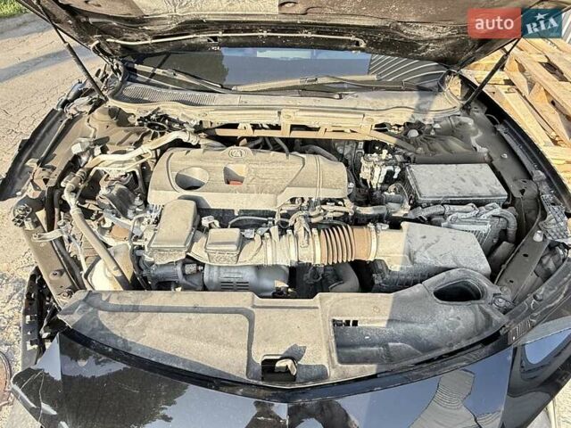Черный Акура ТЛХ, объемом двигателя 0 л и пробегом 22 тыс. км за 19000 $, фото 5 на Automoto.ua