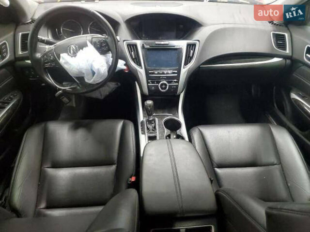 Акура ТЛХ, объемом двигателя 2.36 л и пробегом 73 тыс. км за 11300 $, фото 6 на Automoto.ua
