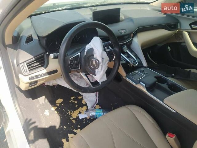 Акура ТЛХ, объемом двигателя 0 л и пробегом 50 тыс. км за 11800 $, фото 4 на Automoto.ua