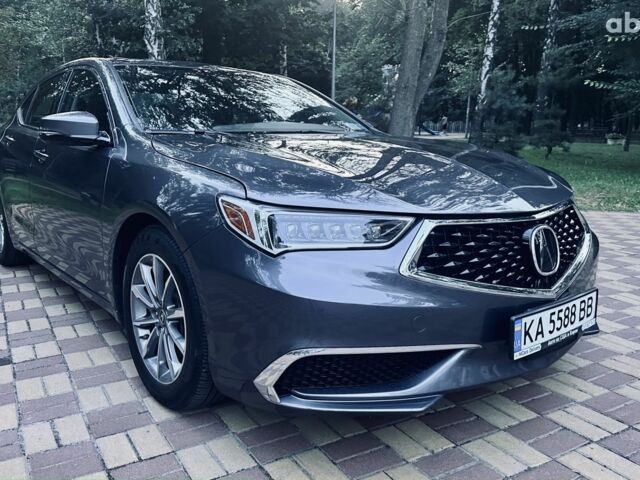 Серый Акура ТЛХ, объемом двигателя 0 л и пробегом 59 тыс. км за 18500 $, фото 2 на Automoto.ua