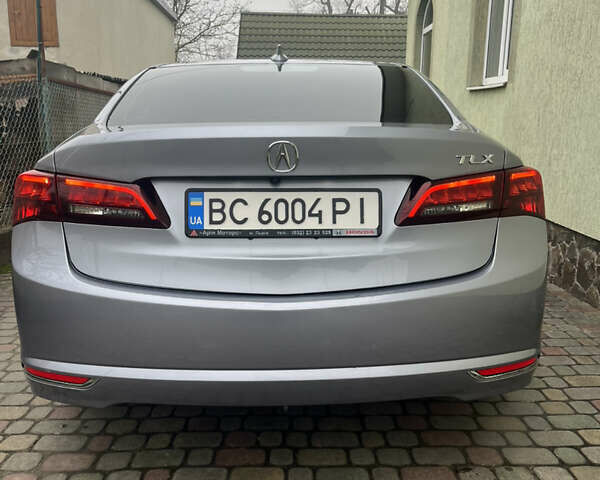 Серый Акура ТЛХ, объемом двигателя 2.36 л и пробегом 187 тыс. км за 14000 $, фото 3 на Automoto.ua