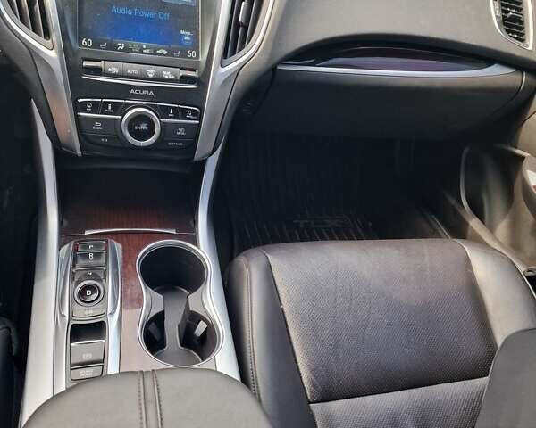 Серый Акура ТЛХ, объемом двигателя 3.47 л и пробегом 152 тыс. км за 14200 $, фото 13 на Automoto.ua