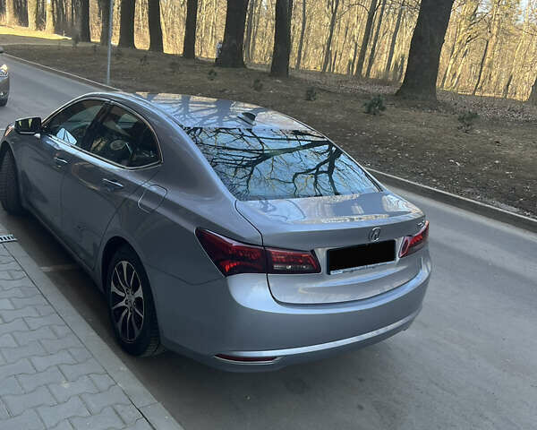 Серый Акура ТЛХ, объемом двигателя 2.36 л и пробегом 90 тыс. км за 12500 $, фото 4 на Automoto.ua