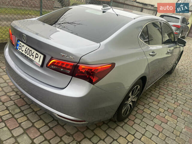 Серый Акура ТЛХ, объемом двигателя 2.36 л и пробегом 187 тыс. км за 14000 $, фото 4 на Automoto.ua