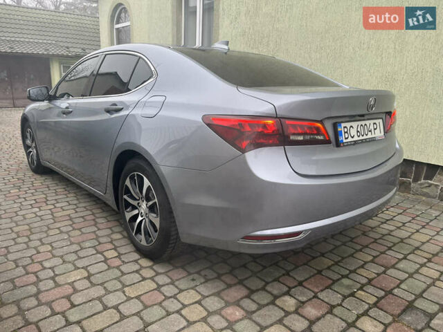 Серый Акура ТЛХ, объемом двигателя 2.36 л и пробегом 187 тыс. км за 14000 $, фото 2 на Automoto.ua