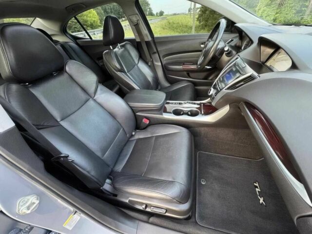 Серый Акура ТЛХ, объемом двигателя 3.5 л и пробегом 74 тыс. км за 8100 $, фото 8 на Automoto.ua