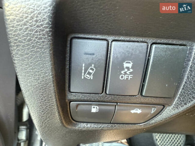 Сірий Акура ТЛХ, об'ємом двигуна 3.47 л та пробігом 149 тис. км за 12999 $, фото 29 на Automoto.ua