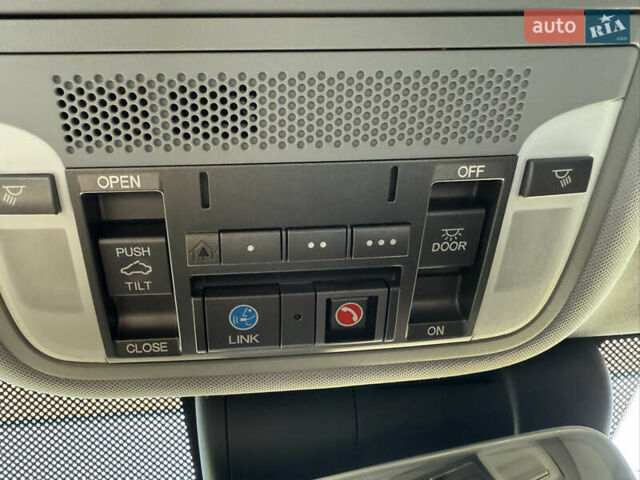 Сірий Акура ТЛХ, об'ємом двигуна 3.47 л та пробігом 149 тис. км за 12999 $, фото 20 на Automoto.ua