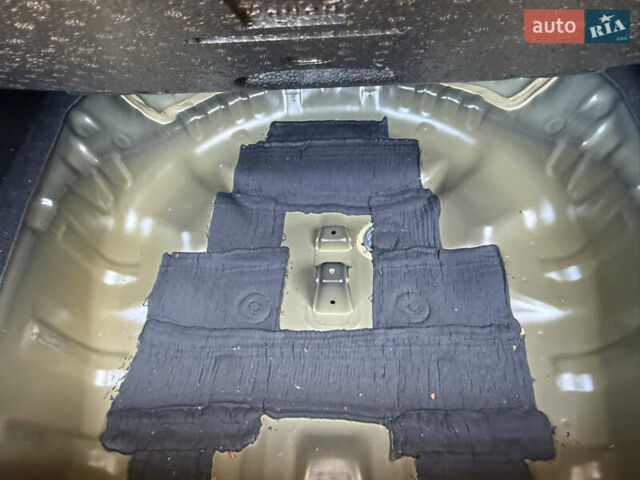 Сірий Акура ТЛХ, об'ємом двигуна 3.47 л та пробігом 149 тис. км за 12999 $, фото 51 на Automoto.ua