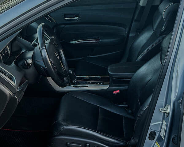 Сірий Акура ТЛХ, об'ємом двигуна 2.35 л та пробігом 140 тис. км за 11900 $, фото 26 на Automoto.ua