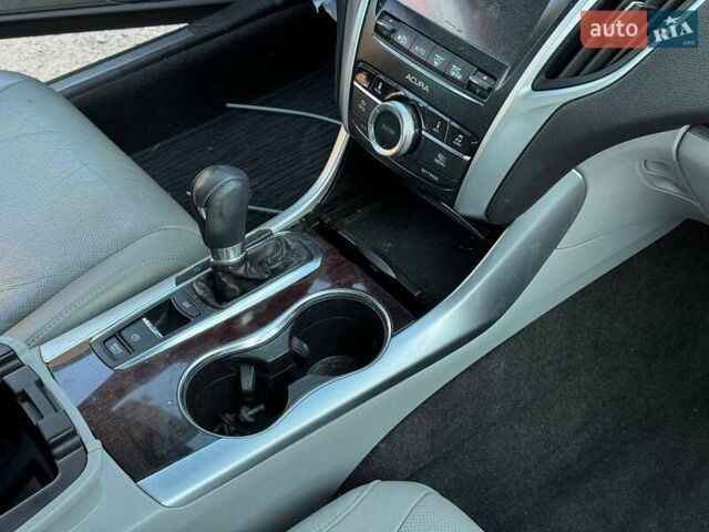 Серый Акура ТЛХ, объемом двигателя 2.4 л и пробегом 120 тыс. км за 7300 $, фото 19 на Automoto.ua