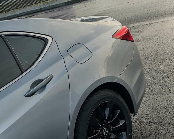 Сірий Акура ТЛХ, об'ємом двигуна 2.35 л та пробігом 140 тис. км за 11900 $, фото 36 на Automoto.ua