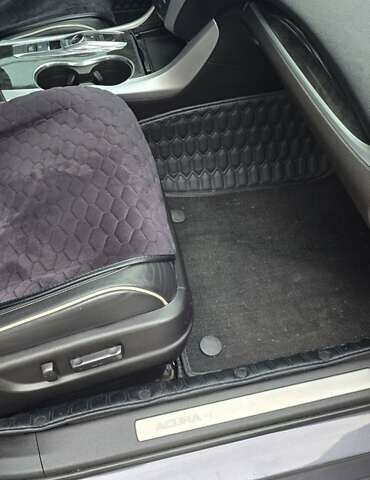 Серый Акура ТЛХ, объемом двигателя 3.47 л и пробегом 96 тыс. км за 19000 $, фото 19 на Automoto.ua