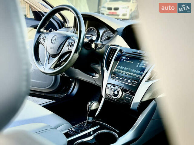 Серый Акура ТЛХ, объемом двигателя 2.36 л и пробегом 98 тыс. км за 16999 $, фото 56 на Automoto.ua