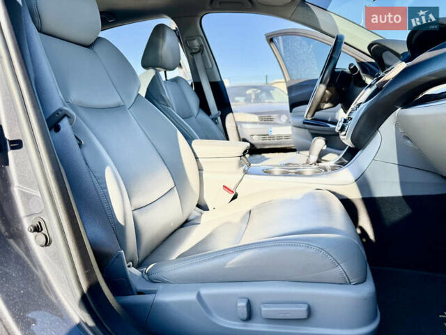 Серый Акура ТЛХ, объемом двигателя 2.36 л и пробегом 98 тыс. км за 16999 $, фото 63 на Automoto.ua