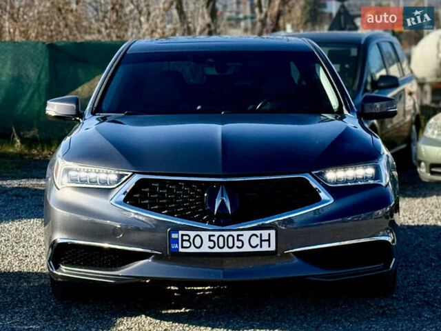 Серый Акура ТЛХ, объемом двигателя 2.36 л и пробегом 98 тыс. км за 16999 $, фото 3 на Automoto.ua