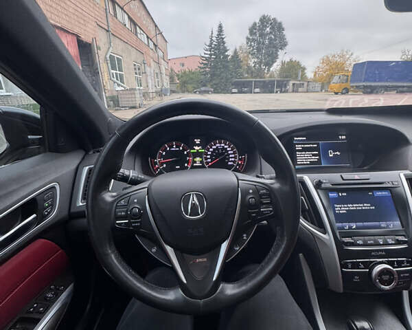 Серый Акура ТЛХ, объемом двигателя 2.5 л и пробегом 79 тыс. км за 19500 $, фото 12 на Automoto.ua