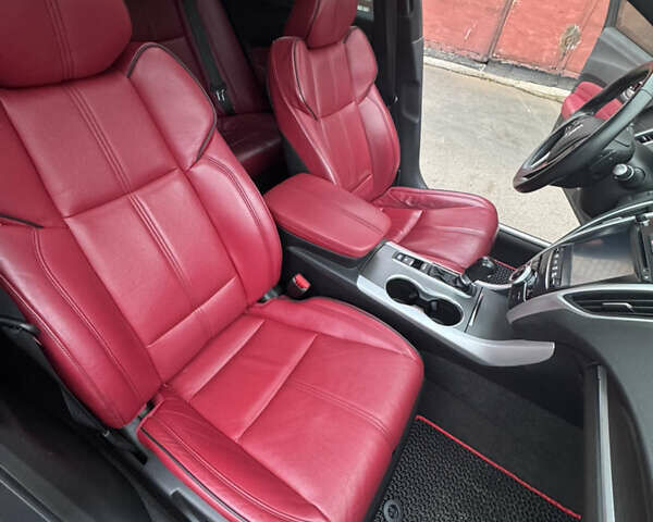 Серый Акура ТЛХ, объемом двигателя 2.5 л и пробегом 79 тыс. км за 19500 $, фото 9 на Automoto.ua