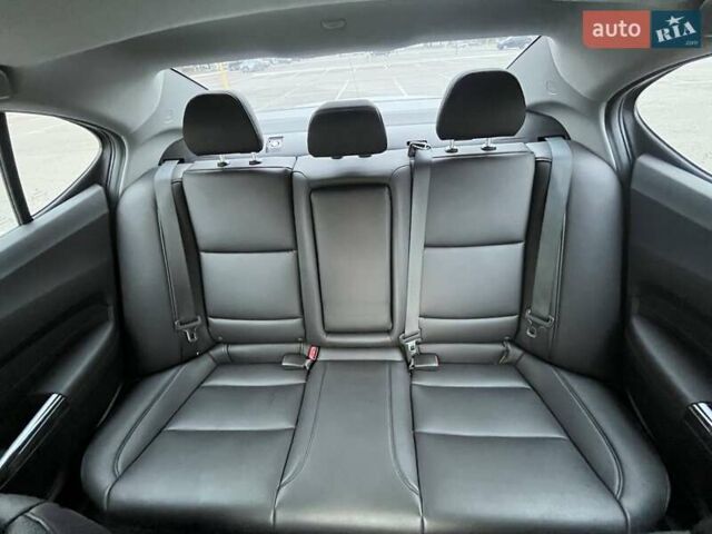 Серый Акура ТЛХ, объемом двигателя 2.36 л и пробегом 93 тыс. км за 18500 $, фото 21 на Automoto.ua