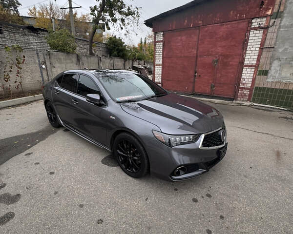 Серый Акура ТЛХ, объемом двигателя 2.5 л и пробегом 79 тыс. км за 19500 $, фото 4 на Automoto.ua